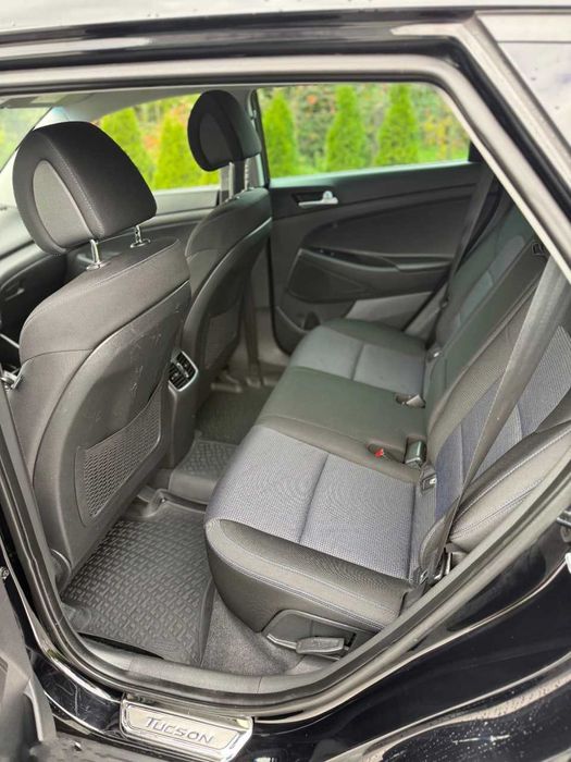 Hyundai Tucson 2016 2.0 ДИЗЕЛЬ АВТОМАТ