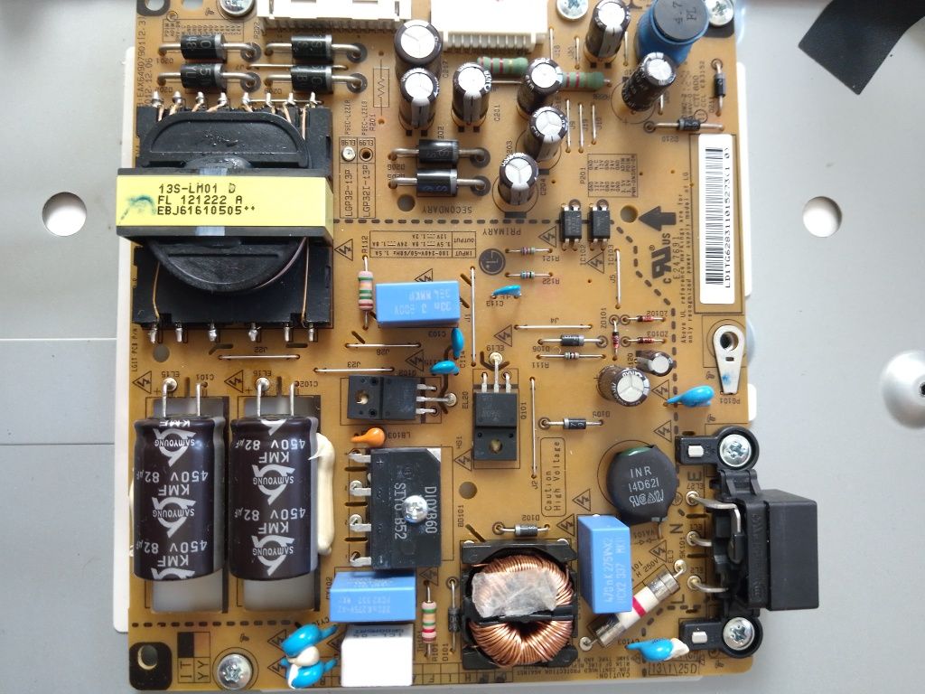 Плата main  EAX64797003(1.2)  LG 32LA662V та інші запчастини