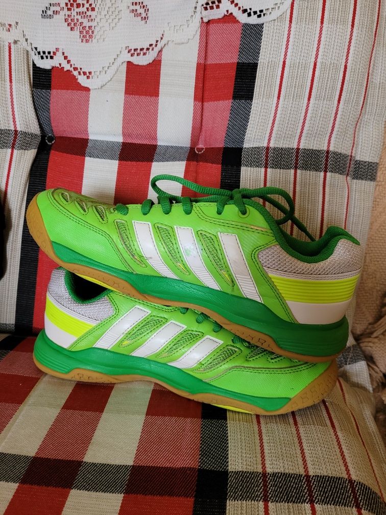 Buty sportowe Adidas nr 38 - 23.5cm