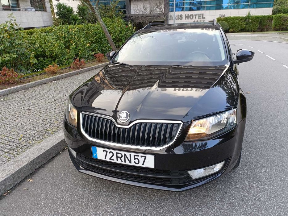 Skoda Octávia Break 1.6TDI Ambition Pack Confort