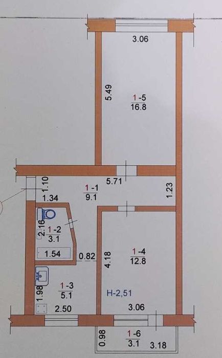 Продається 2х кімнатна квартира по пр. Відродження в хорошому стані.