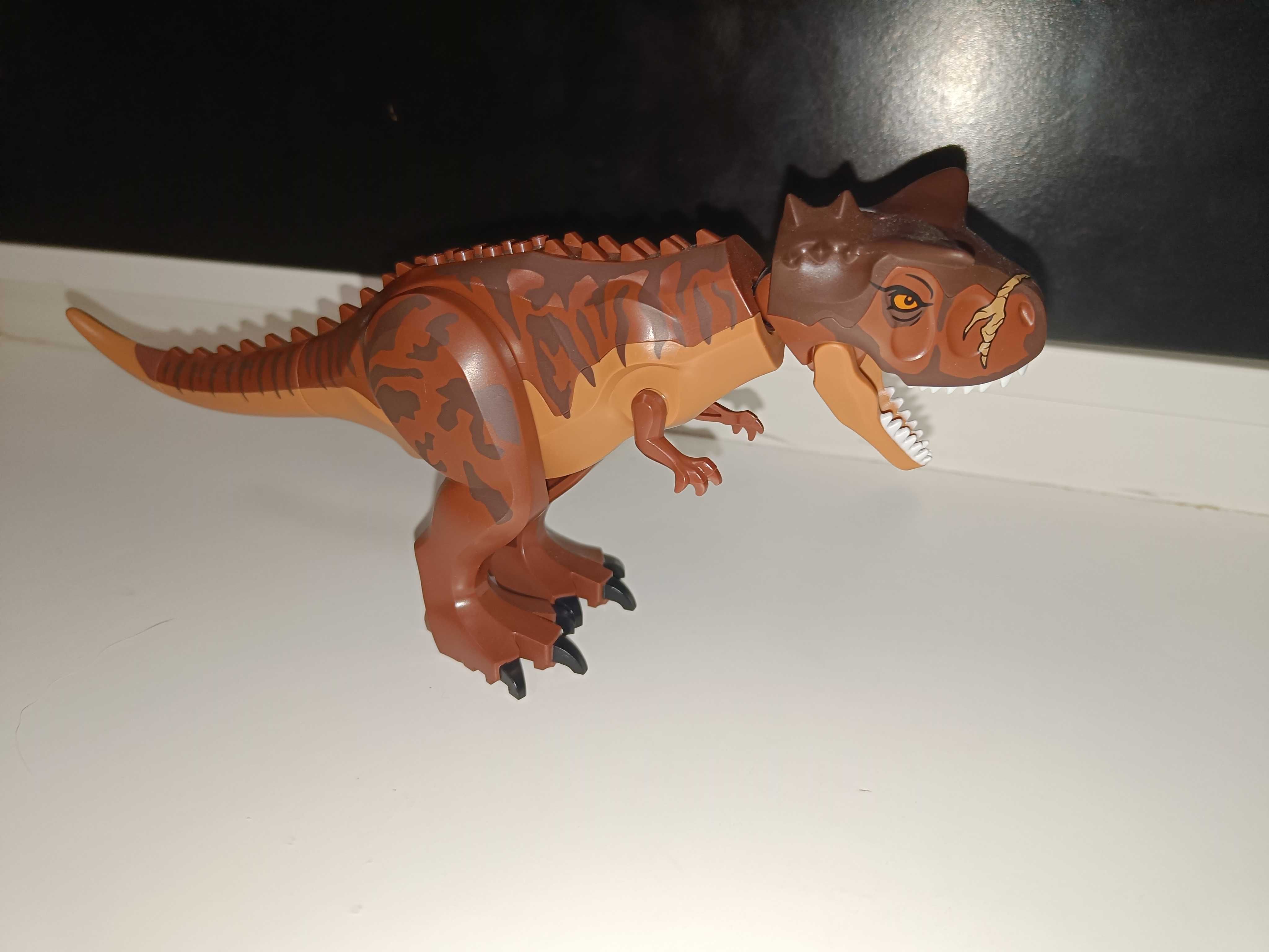 Lego Jurassic World Karnotaur