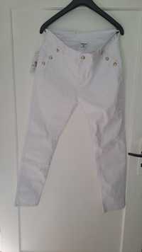 Białe spodnie nowe z metką