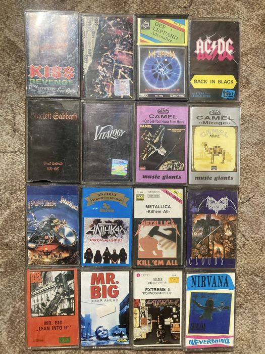 Kiss. Camel. Tiamat. Pearl Jam.Anthrax. AC/DC