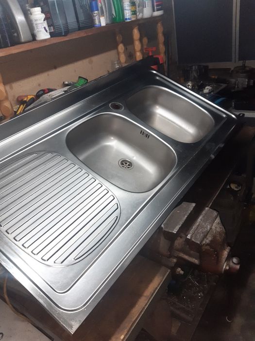 Zlew 2 komorowy z ociekaczem