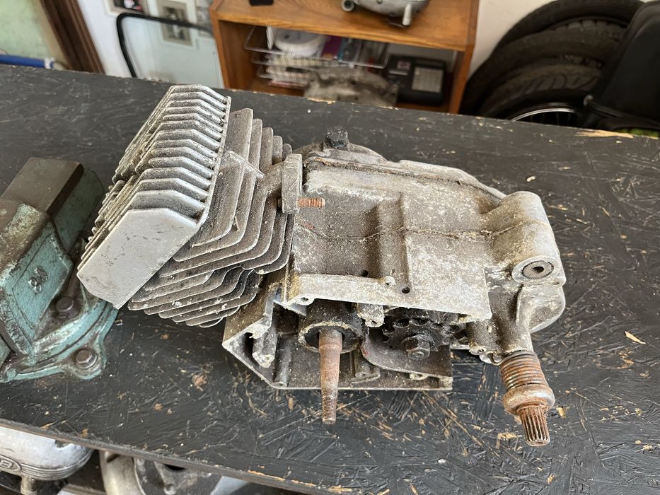 Romet Motorynka Kadet Ogar silnik 023 2 biegowy skrzynia sprzeglo calo