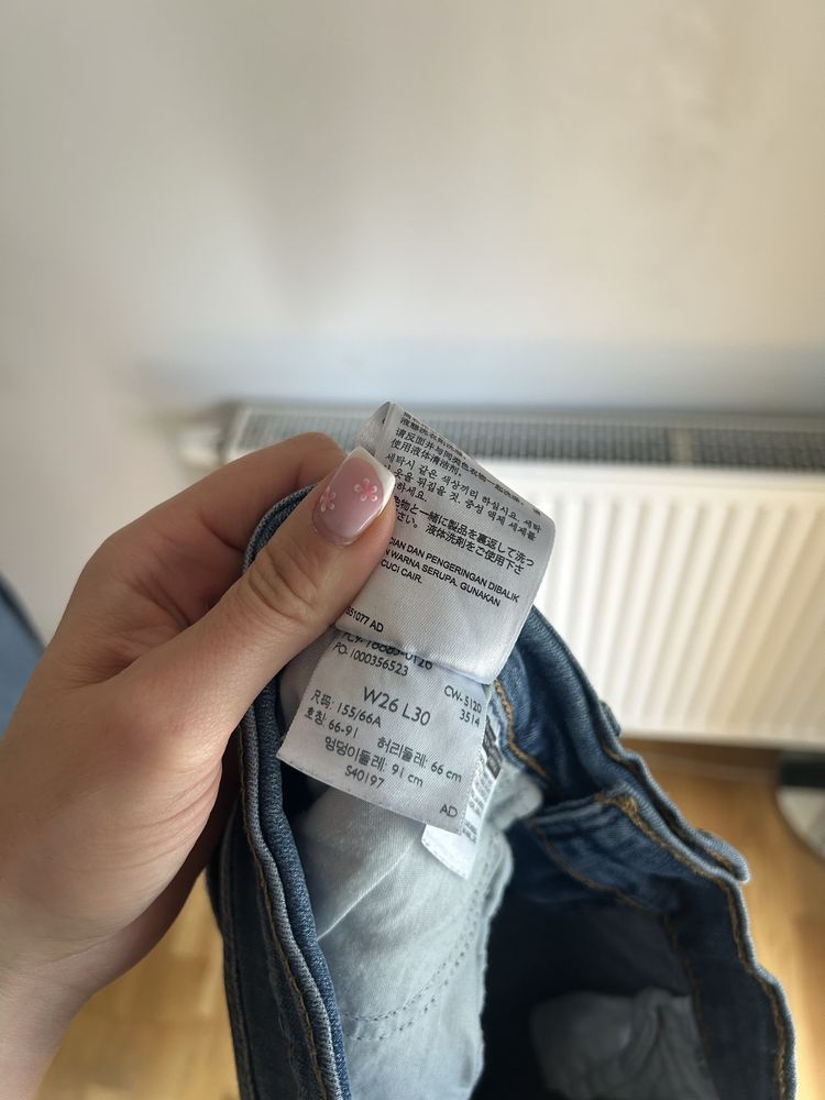 Oryginalne jeansy Levi’s W26 L30 skinny wysoki stan