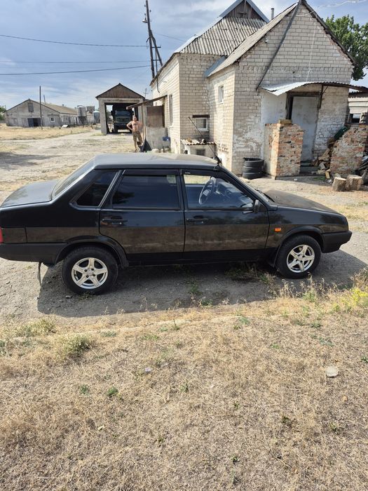 Продам ваз 21099