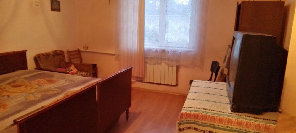 Здаються кімнати в приватному будинку на Лезнєво