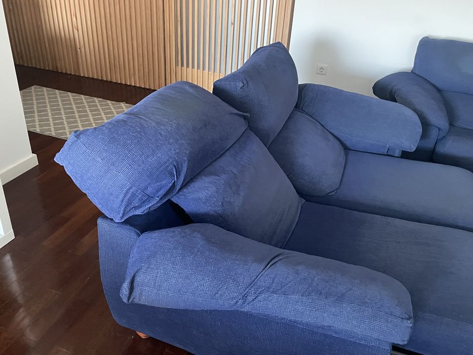 Conjunto de sofás reclináveis e extensíveis