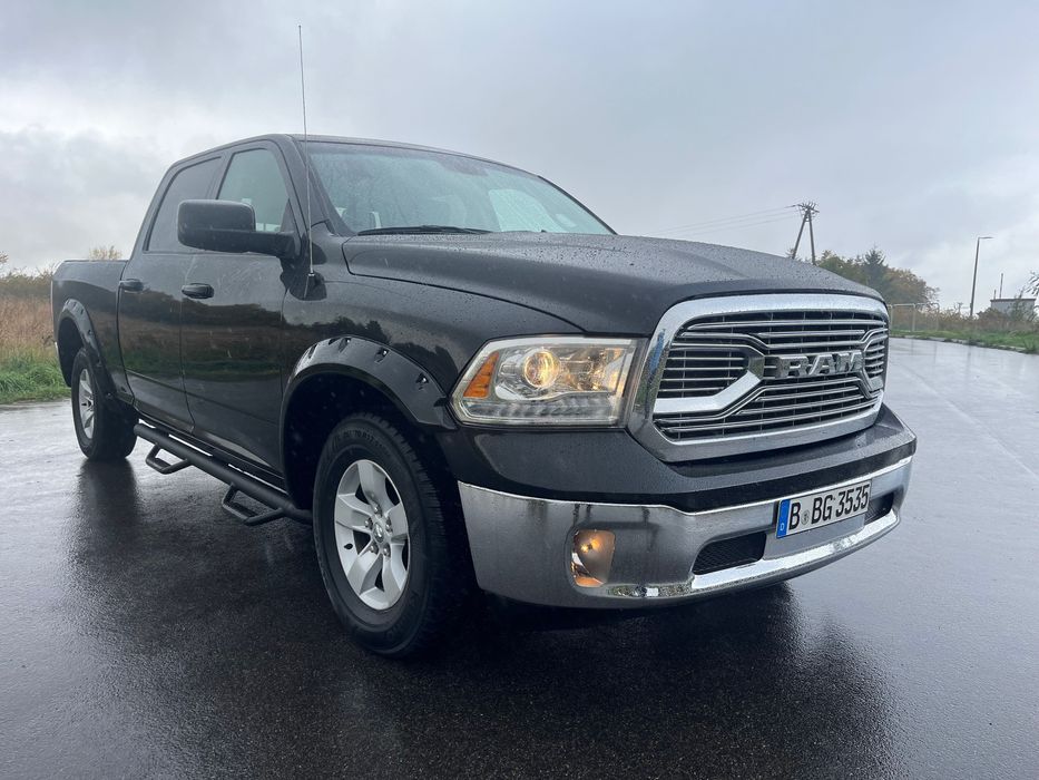 Dodge Ram Long 5.7 V8 Hemi Chrom 401 Ps
