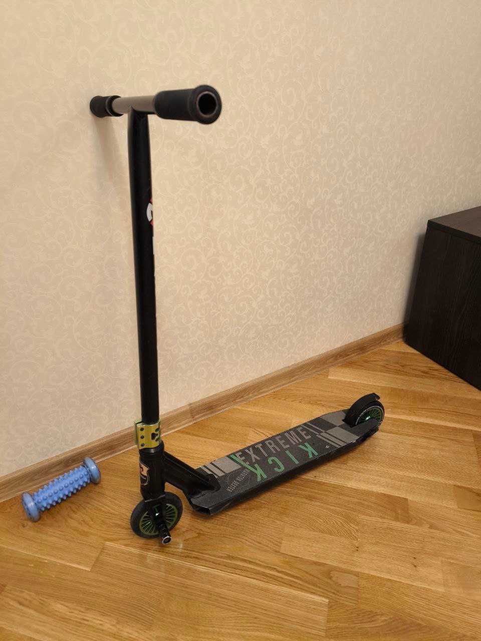 Продам самокат maraton