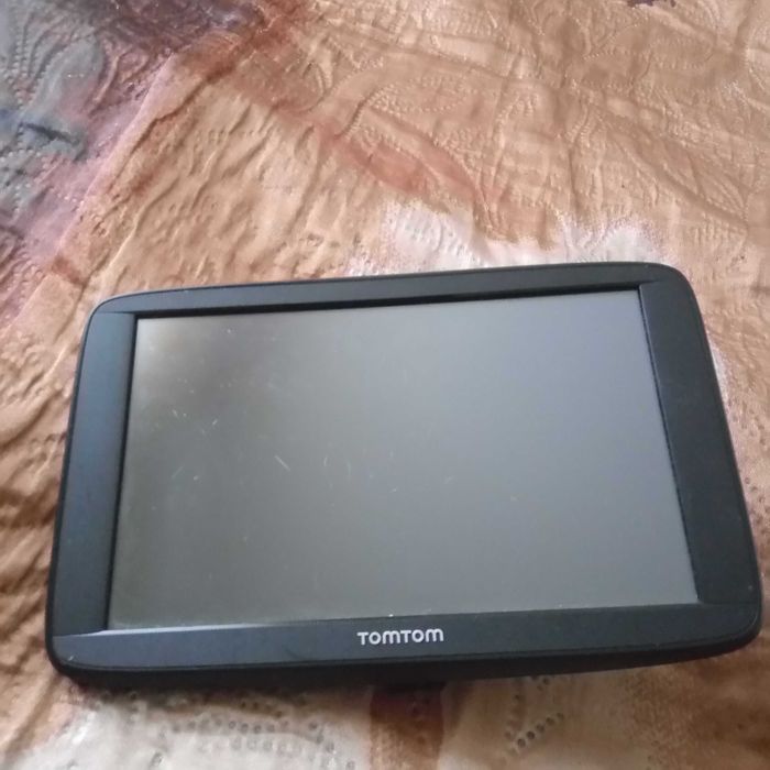 Продам навігатор томтом