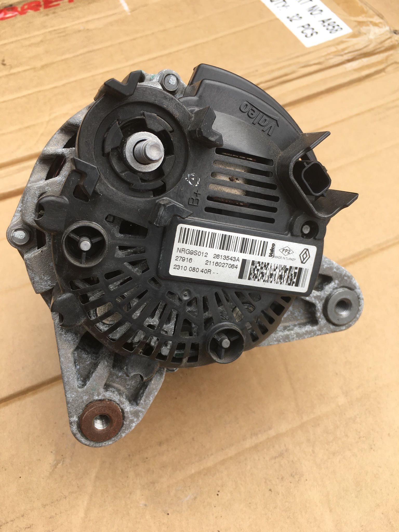 Alternator Renault megane IV clio Scenic 1.2 tce