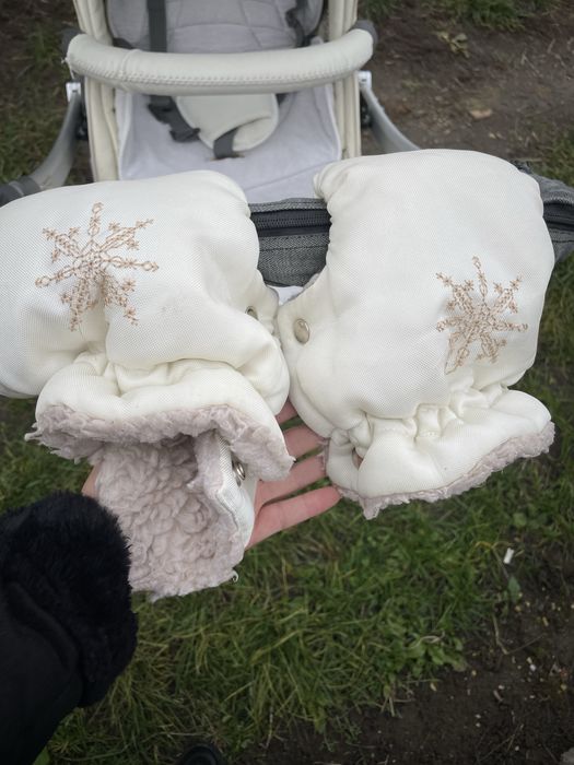 Прогулянкова зимова каляска