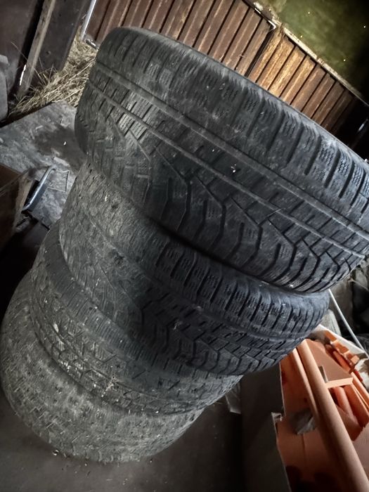 Продам зимову гуму Hankook 265/70 R16 112T – 5шт