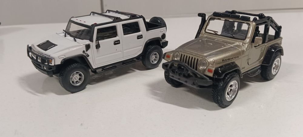 Jipes escala 1/43 (lote n24)