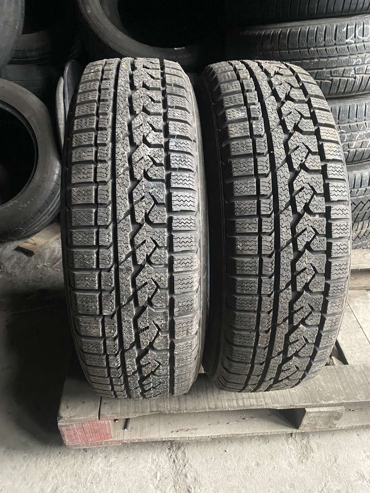 215.70.16 Kumho 2шт склад шины резина из Европы зима 70 R16