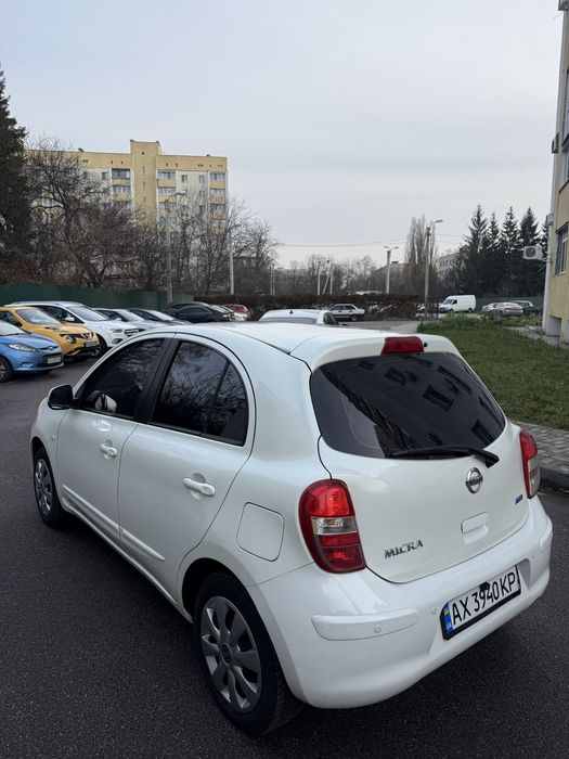 Продам Nissan Micra в хорошем состоянии.