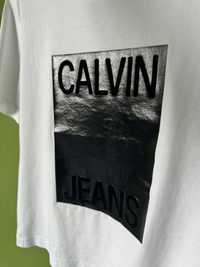 Футболка calvin klein jeans