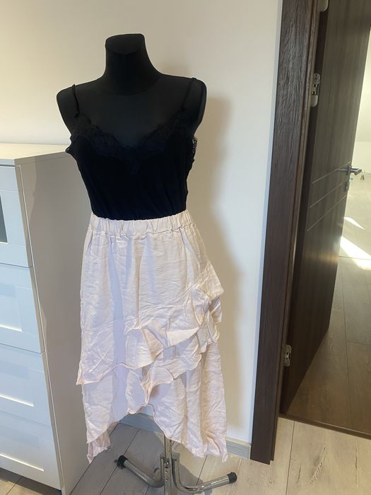 Spudnuca z falbankami