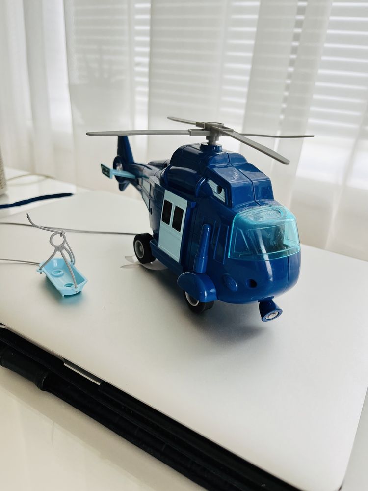 Іграшковий вертоліт зі світлом та звуком Автопром