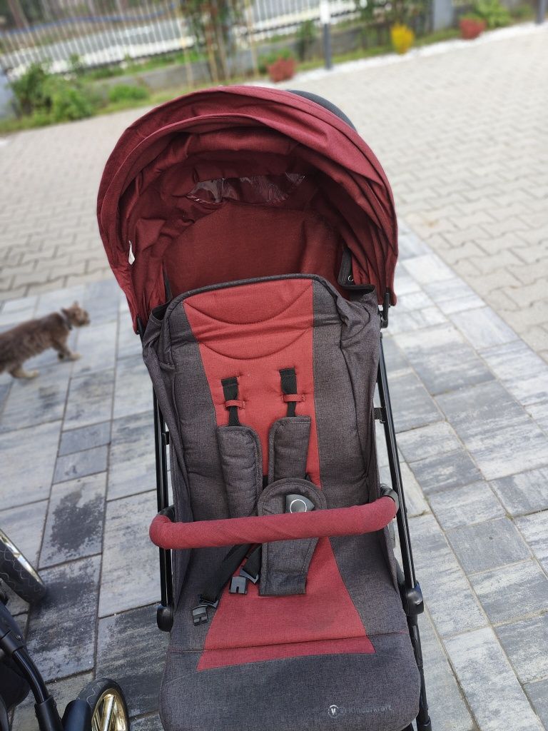 Lekki wózek spacerowy