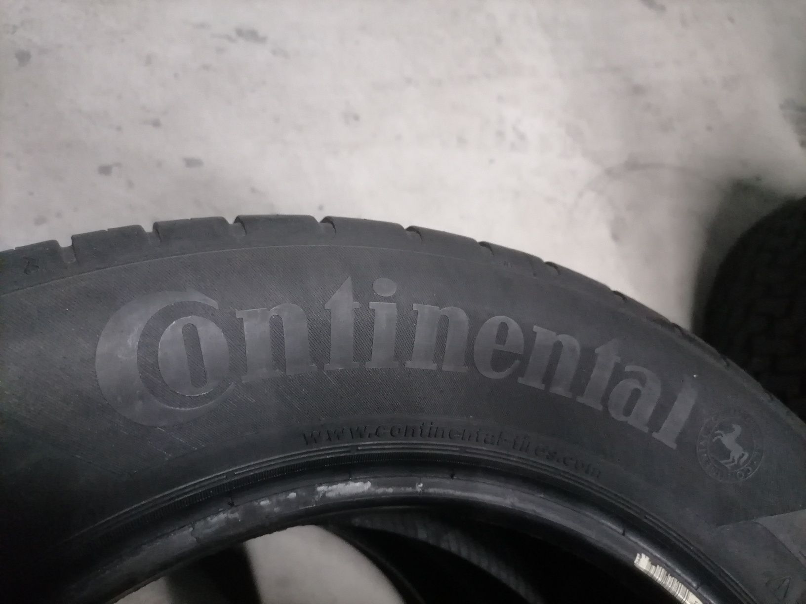 Літні Шини БВ 235/60 R18 CONTINENTAL Conti Eco Contact 5 SUV Склад