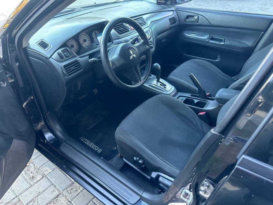 Mitsubishi Lancer 9  офіціал з рідним пробігом на автоматі.