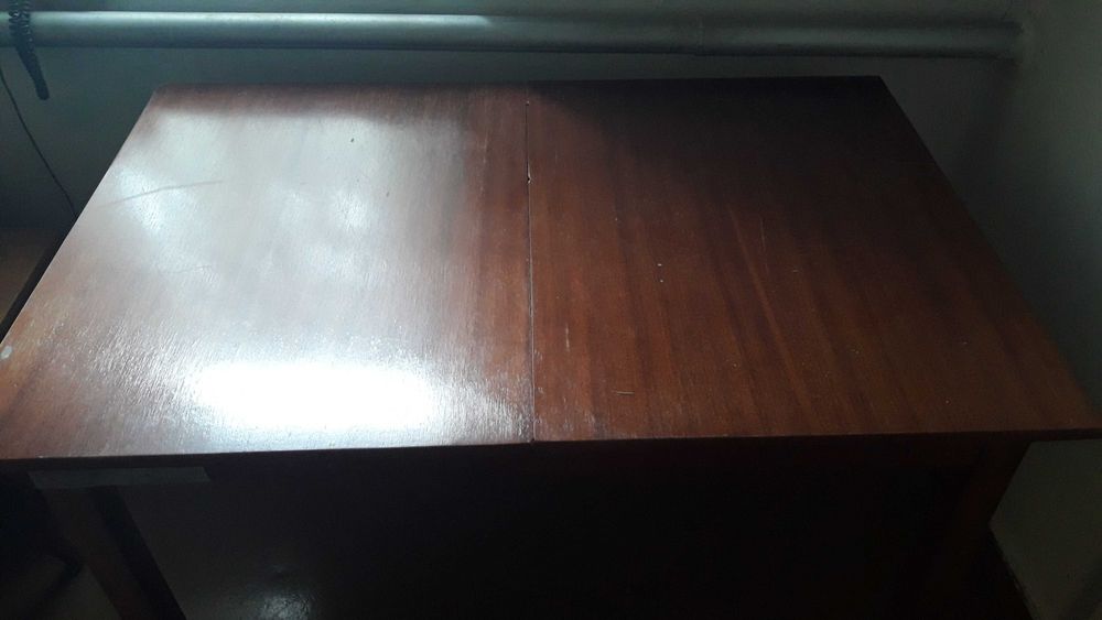 Стол деревяный, раскладной на 16 человек