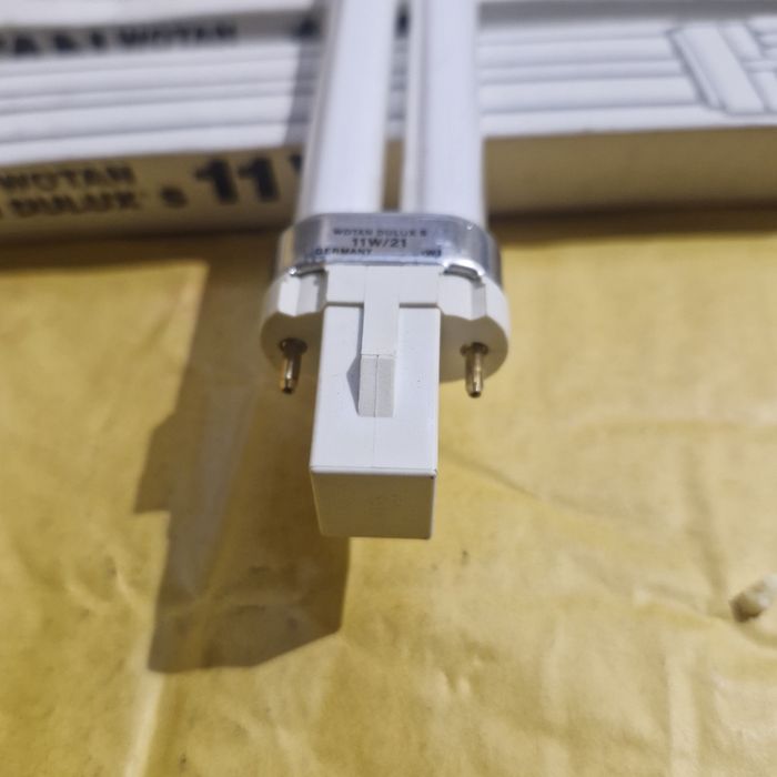 Świetlówka kompaktowa Wotan Dulux S 11W G23, nowa, oryginalna
