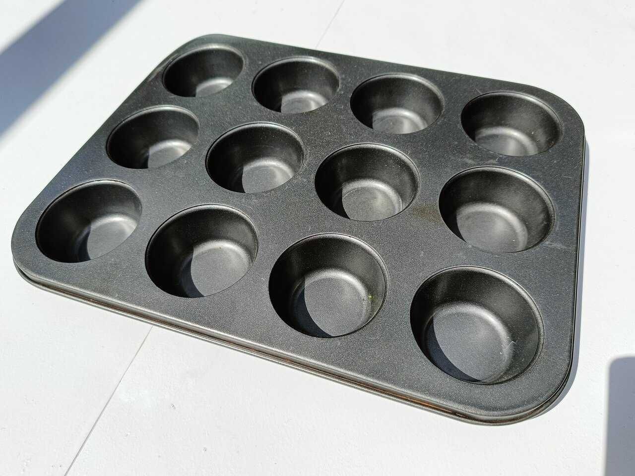 Forma do babeczek muffinki oraz ciastka niedźwiadki. Komplet 2 formy.