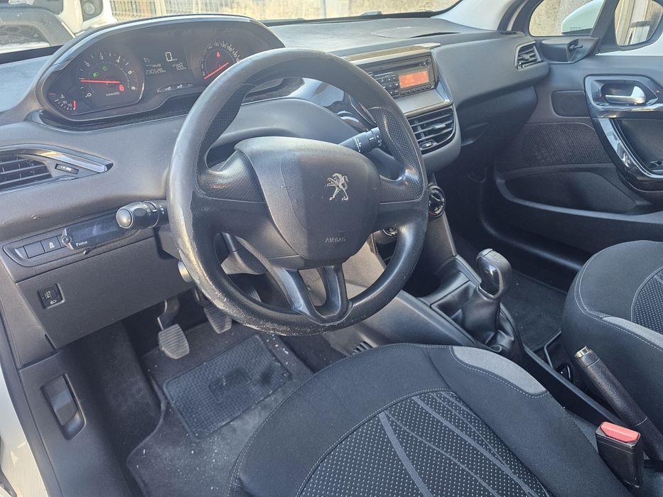 Peugeot 208 Comercial