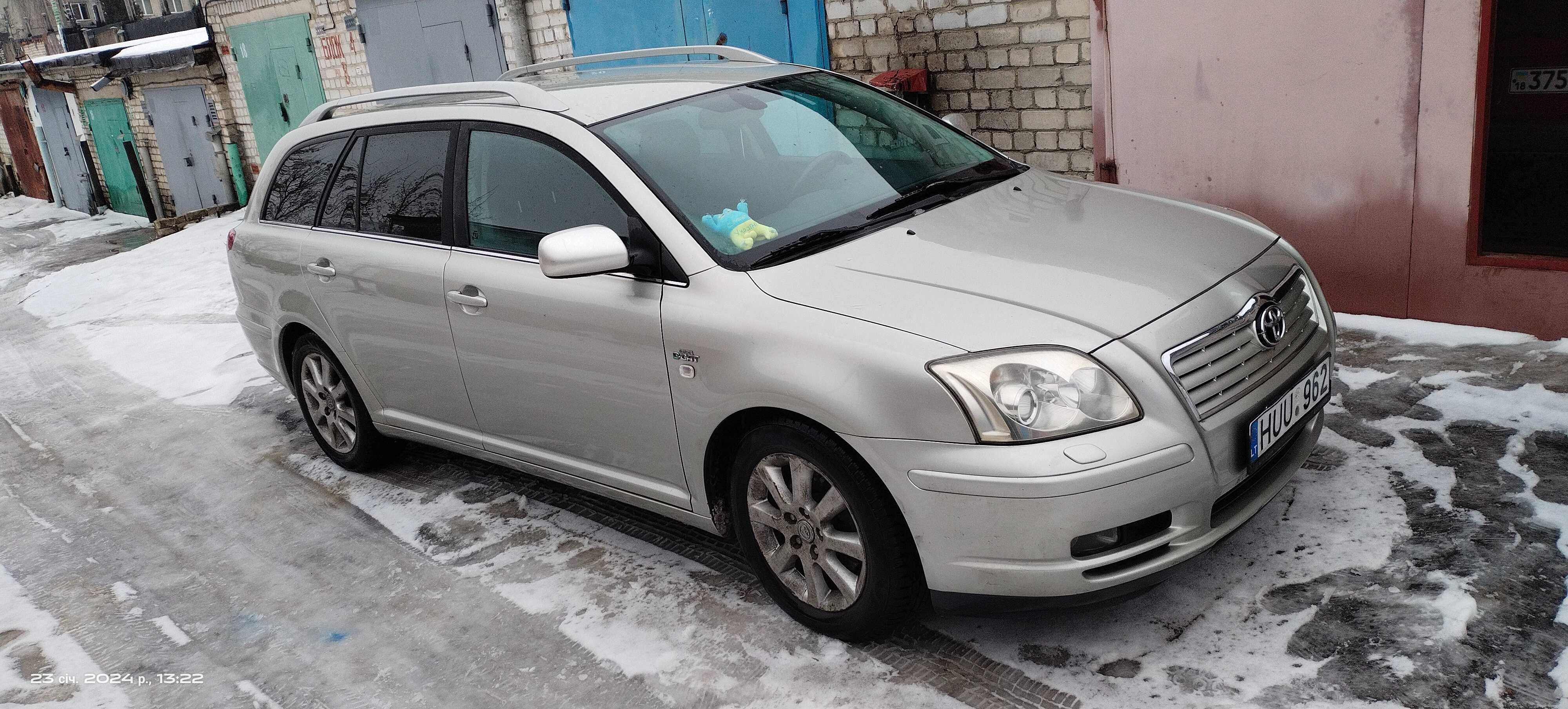 Toyota Avensis 2.2 диз