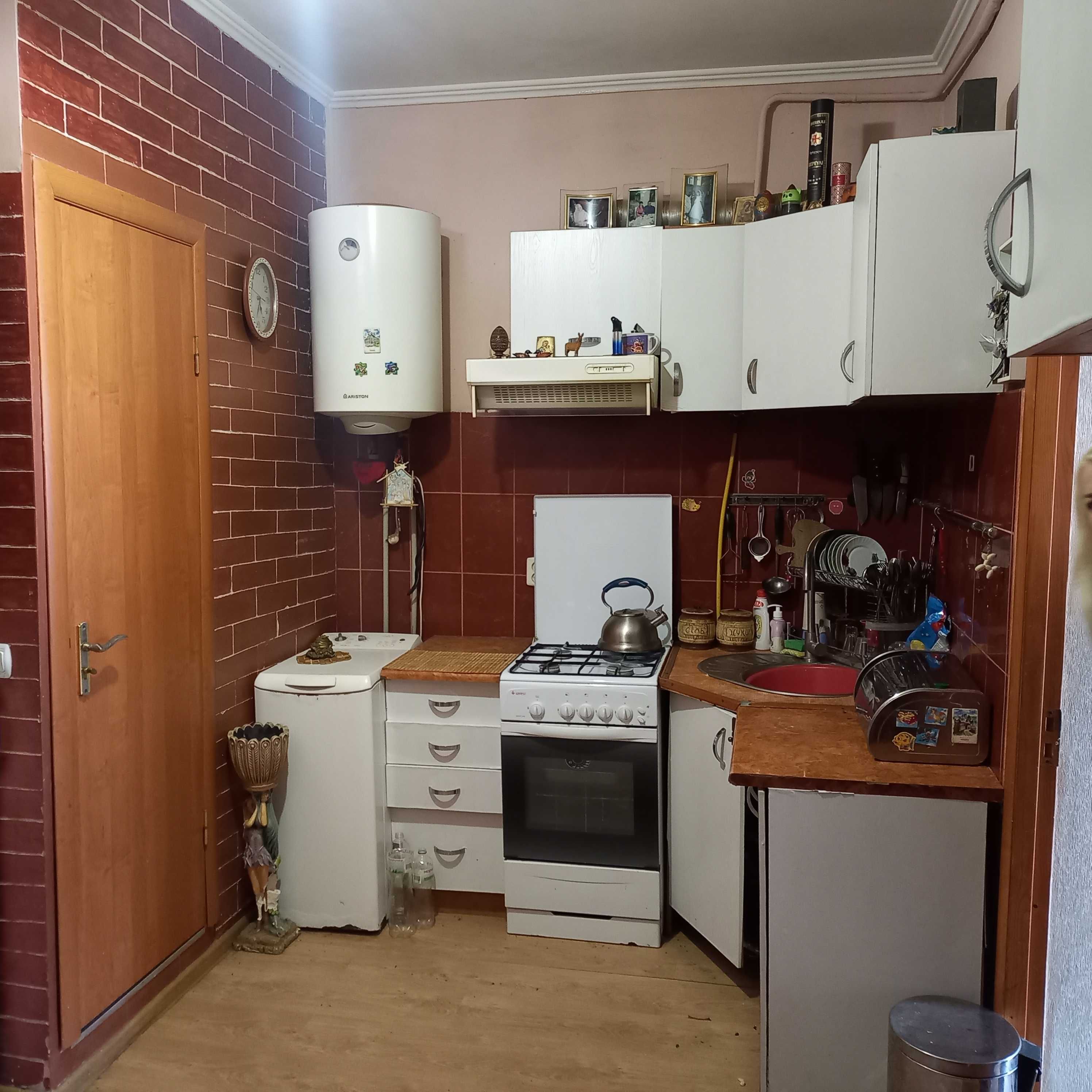 Продам двокімнатну дворівневу квартиру м.Самбір