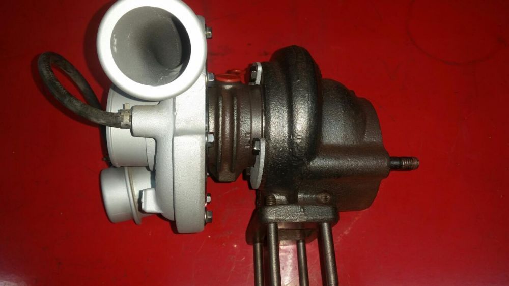 Turbina Turbosprężarka JCB koparka ładowarka 762931