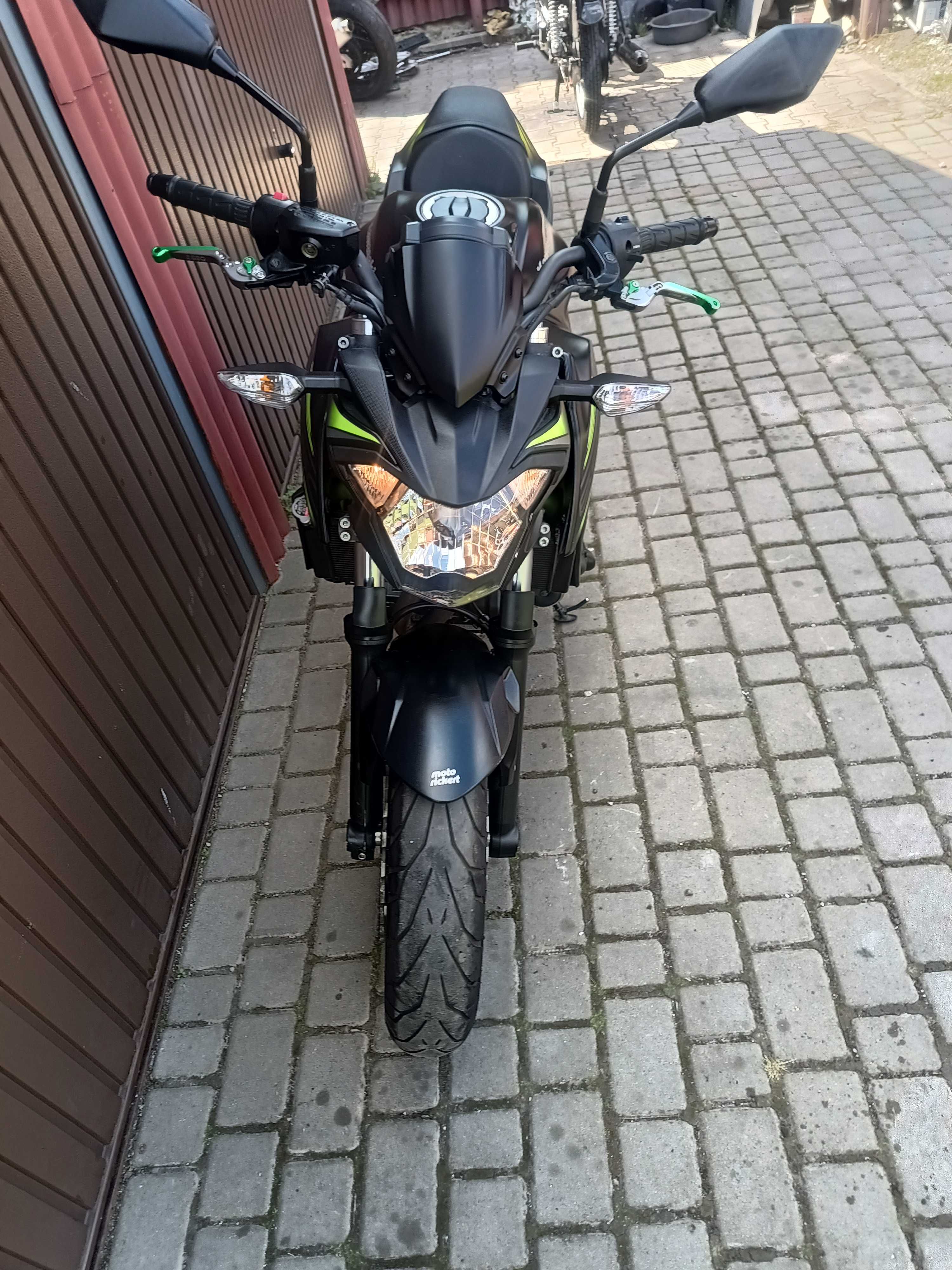 Ładne Kawasaki Z650 z Niemiec 35kW na kat A2 MOTOCYKLE ŻURAWICE