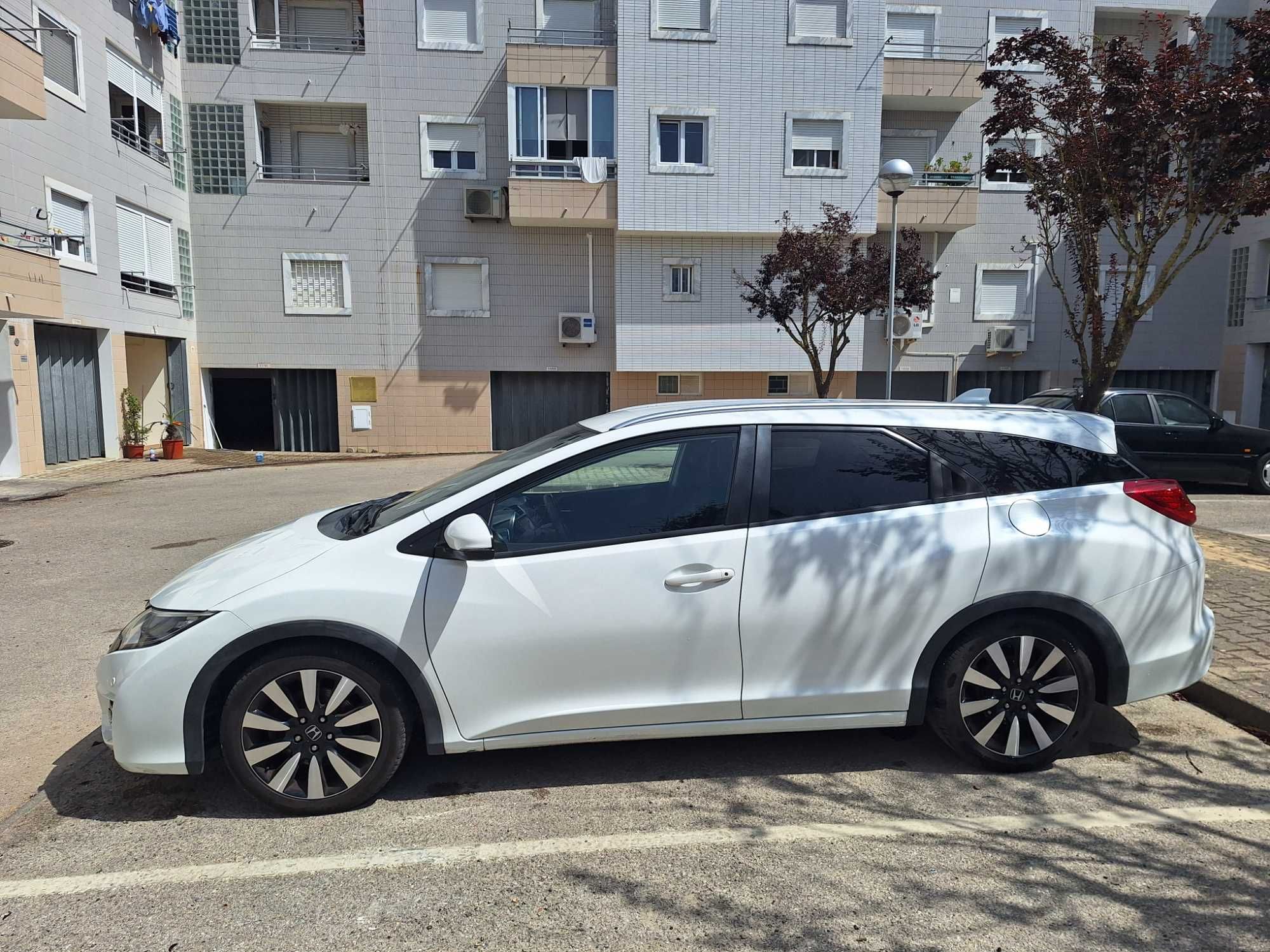 Honda Civic Tourer Lifestyle 1.6 I-Dtec NAVI