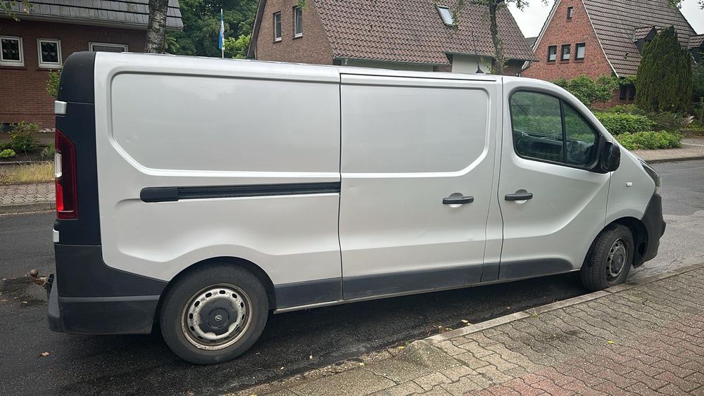 Vivaro 1,6 blaszak long