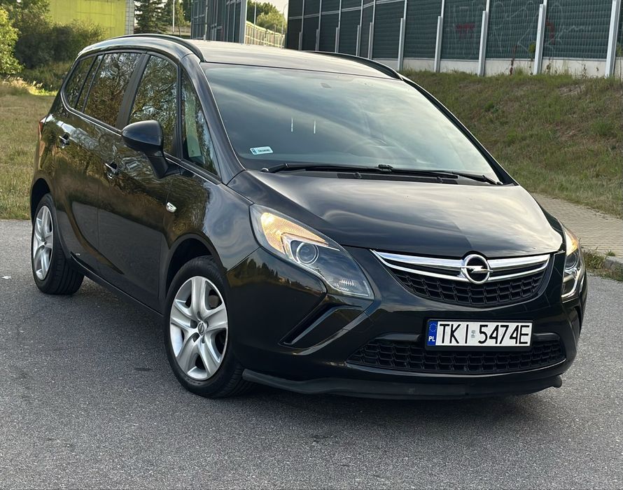 Opel Zafira C 2.0D | 7 osobowy | czarny | ładny | książka serwisowa
