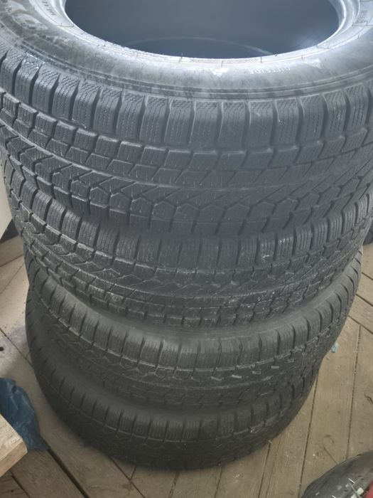 Komplet 4 x opna zimowa Toyo Open Country W/T 235/65R17
Toyo Open Coun