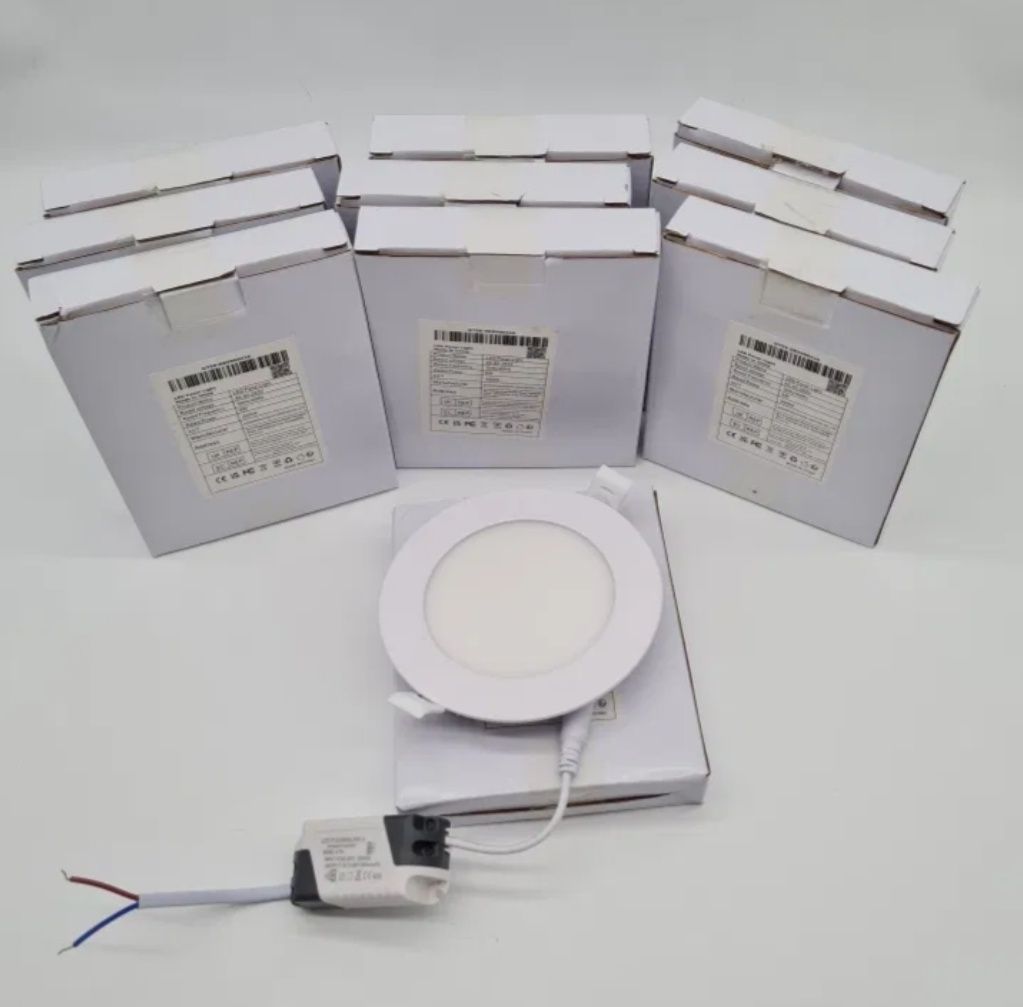 Oprawa płaska sufitowa wpuszczana oczko lampa LED 6W 3000K panel 10 sz