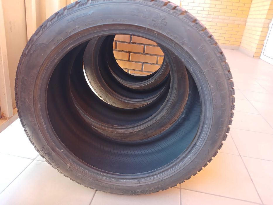 Зимова гума Orium 235/45 R18 98V Extra Load (автошини)
