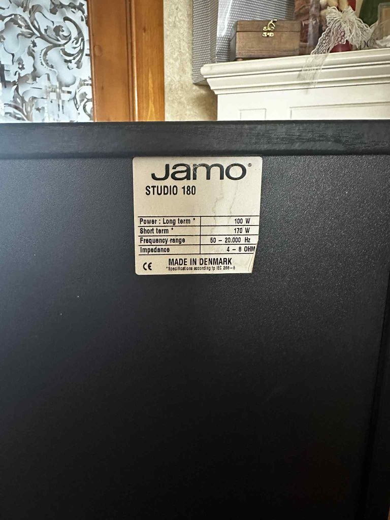 Колонки jamo у доброму стані