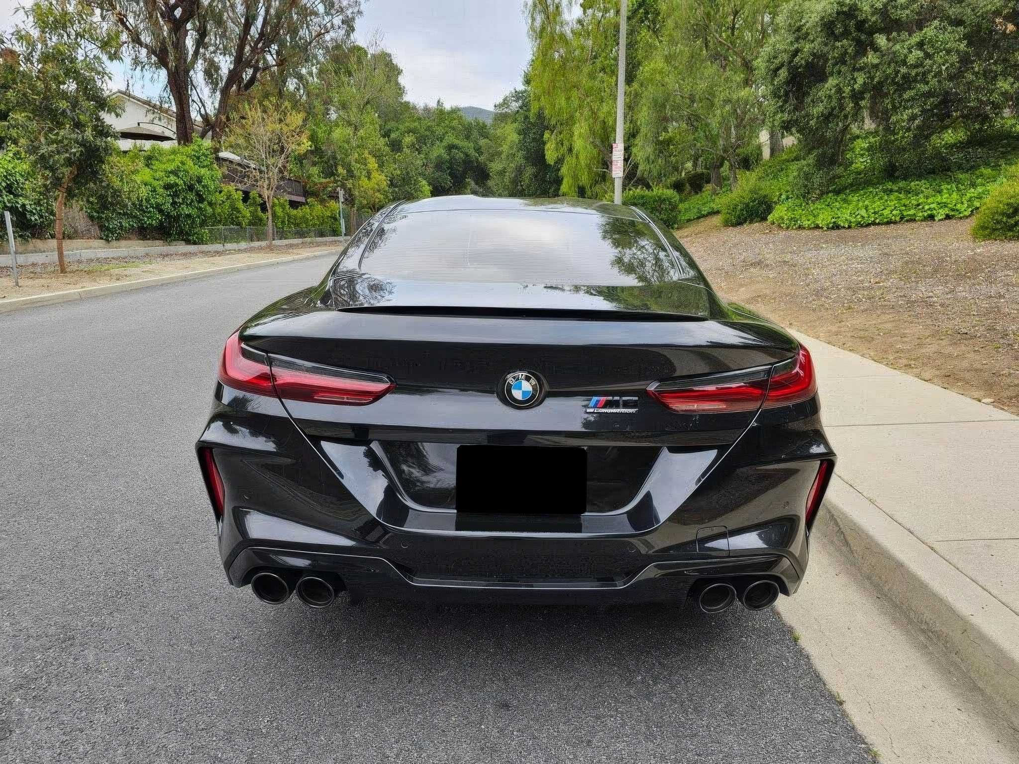 2022 BMW M8 Competition