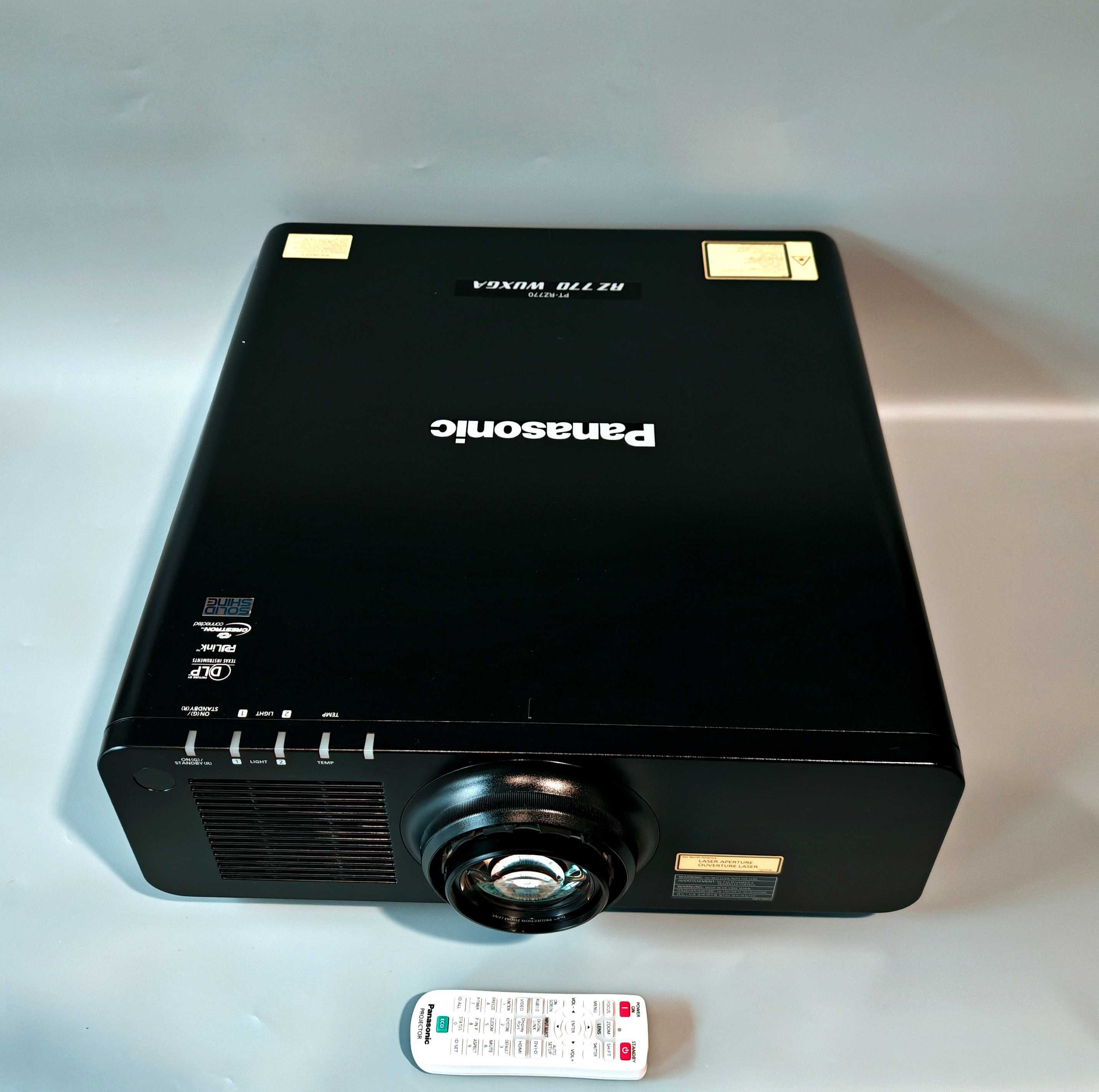 Projektor do kina domowego Panasonic PT-RZ770 DLP 7200lm HDMI Pilot