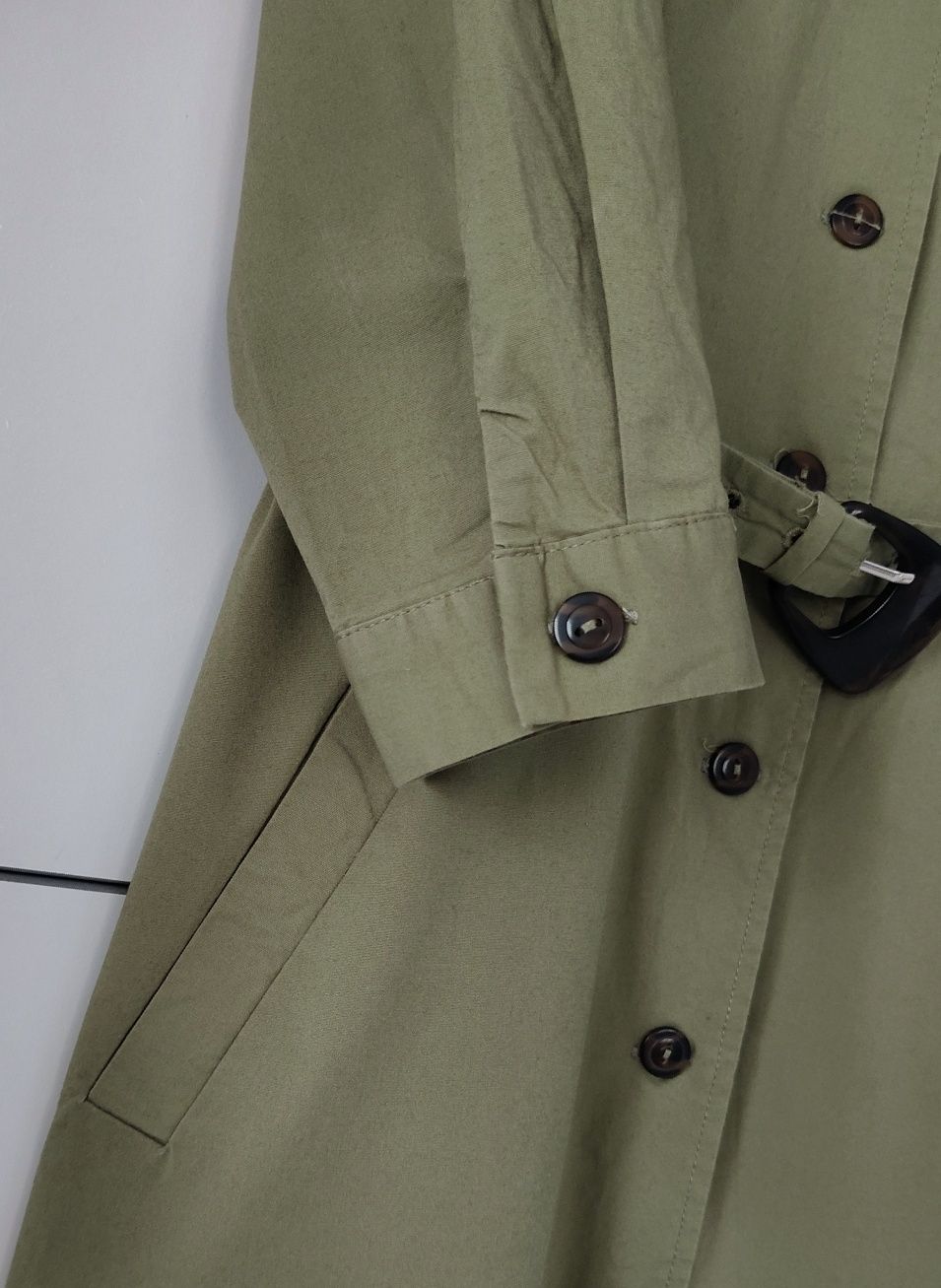 Sukienka Mango 34 XS zielona khaki z paskiem bawełniana