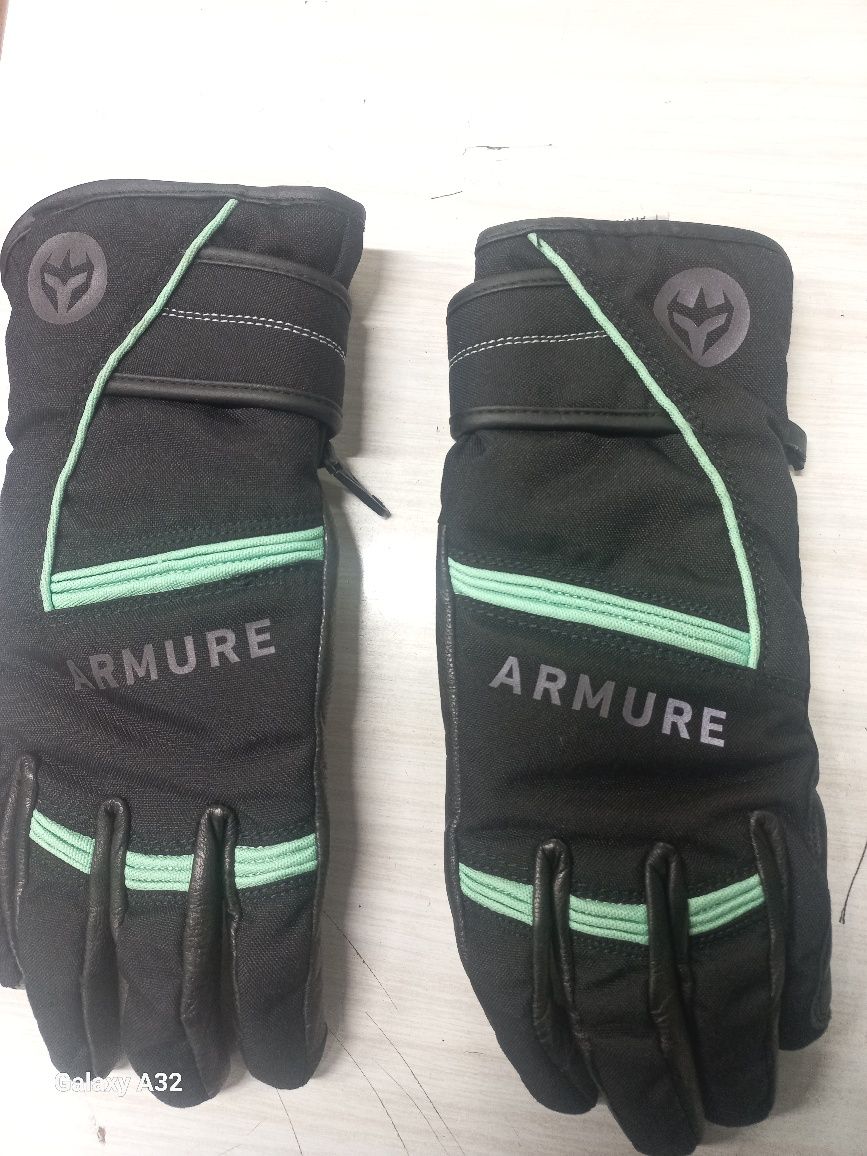 Luvas de Mota novas Armure