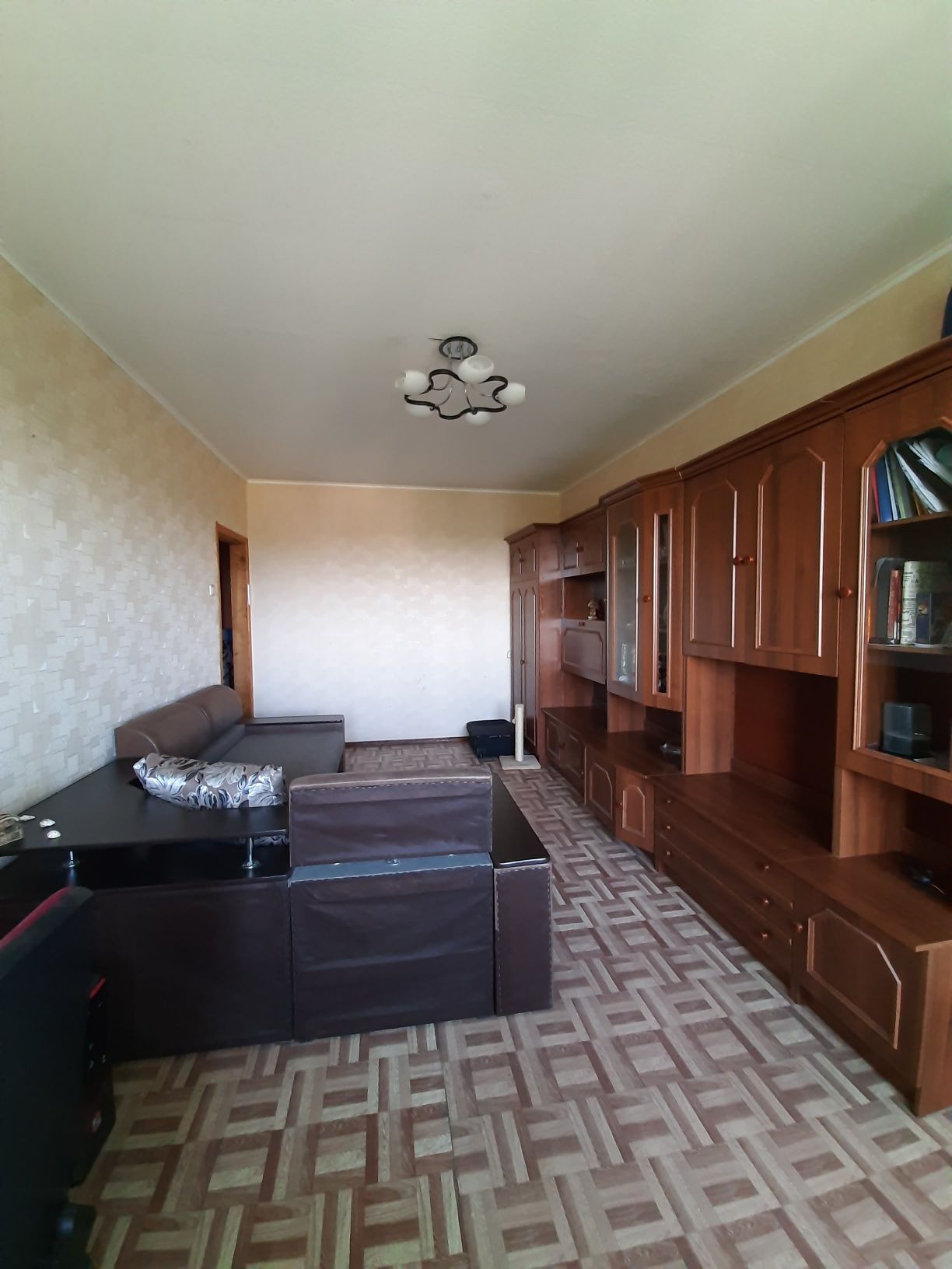 Продам 3х ком. Кв. В Новопокровке Чугуевский р-он.