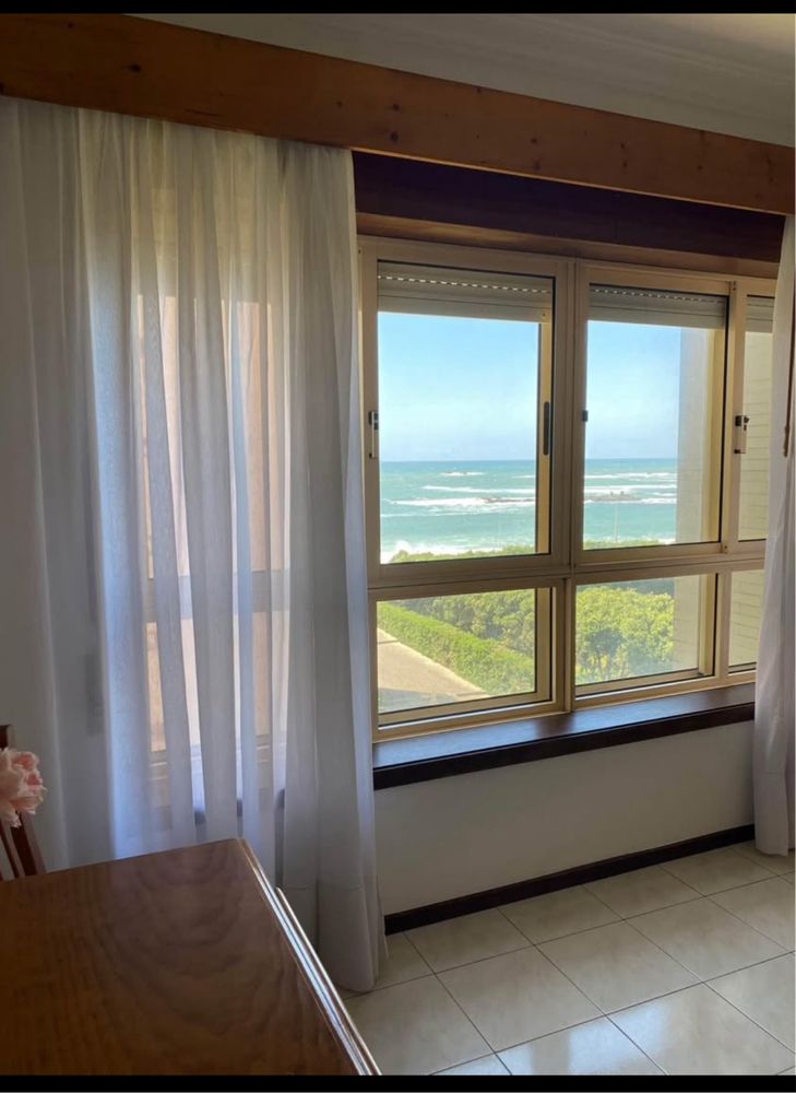 Alugo T1 Póvoa Varzim vista mar